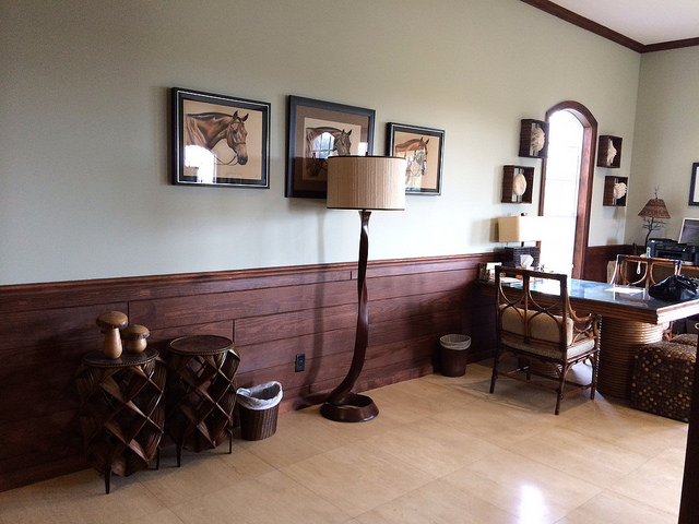 fancy-tack-room3