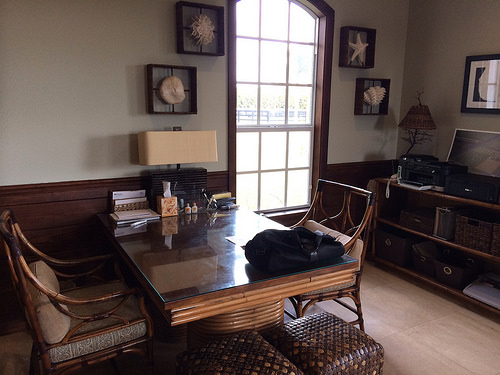 fancy-tack-room2